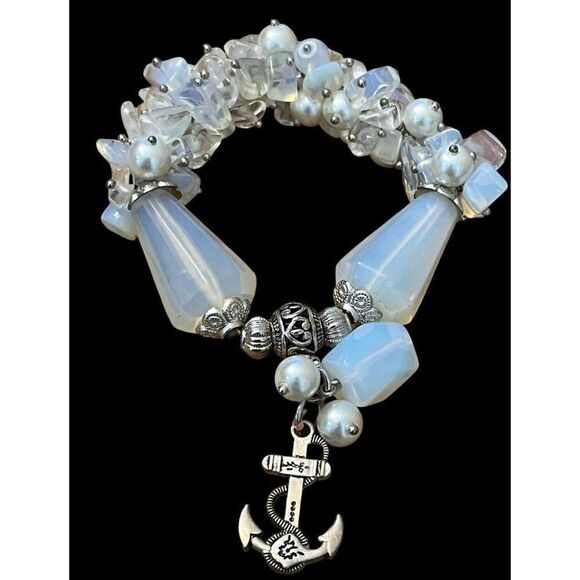 Silver Tone Anchor Charm Bracelet Nautical Theme Stretch One Size Pearl White - Picture 1 of 4